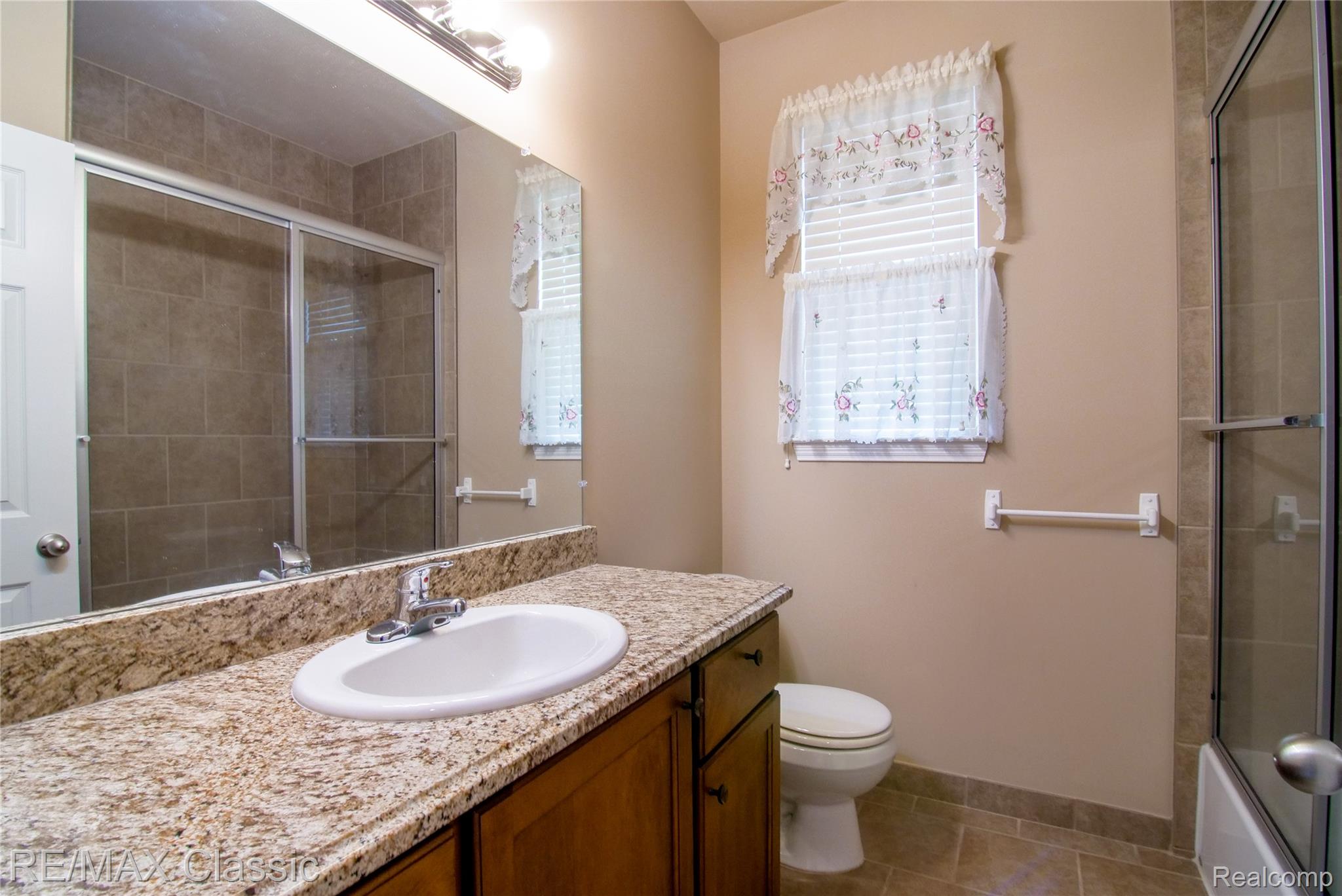 50416 Pinnacle Woods Lane