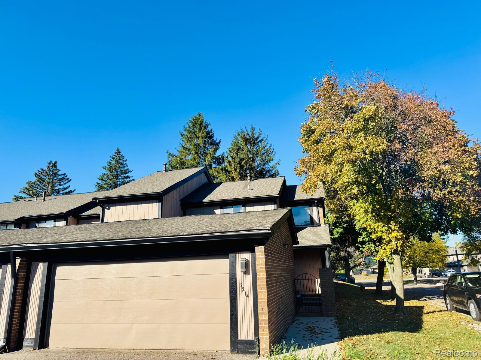 5214 Brett Court