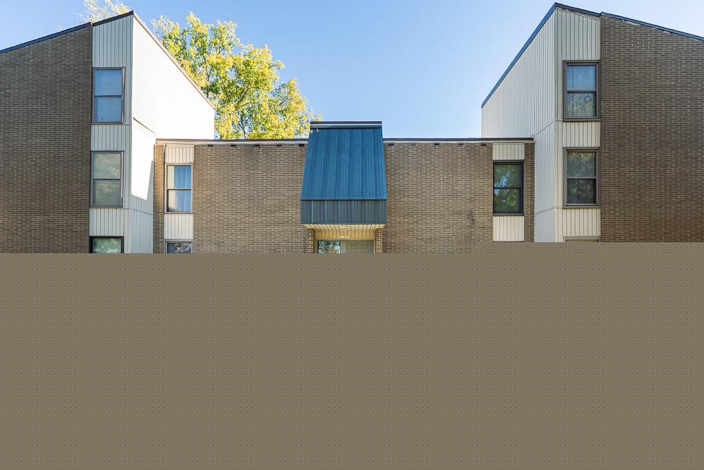 21 Dickinson Street F