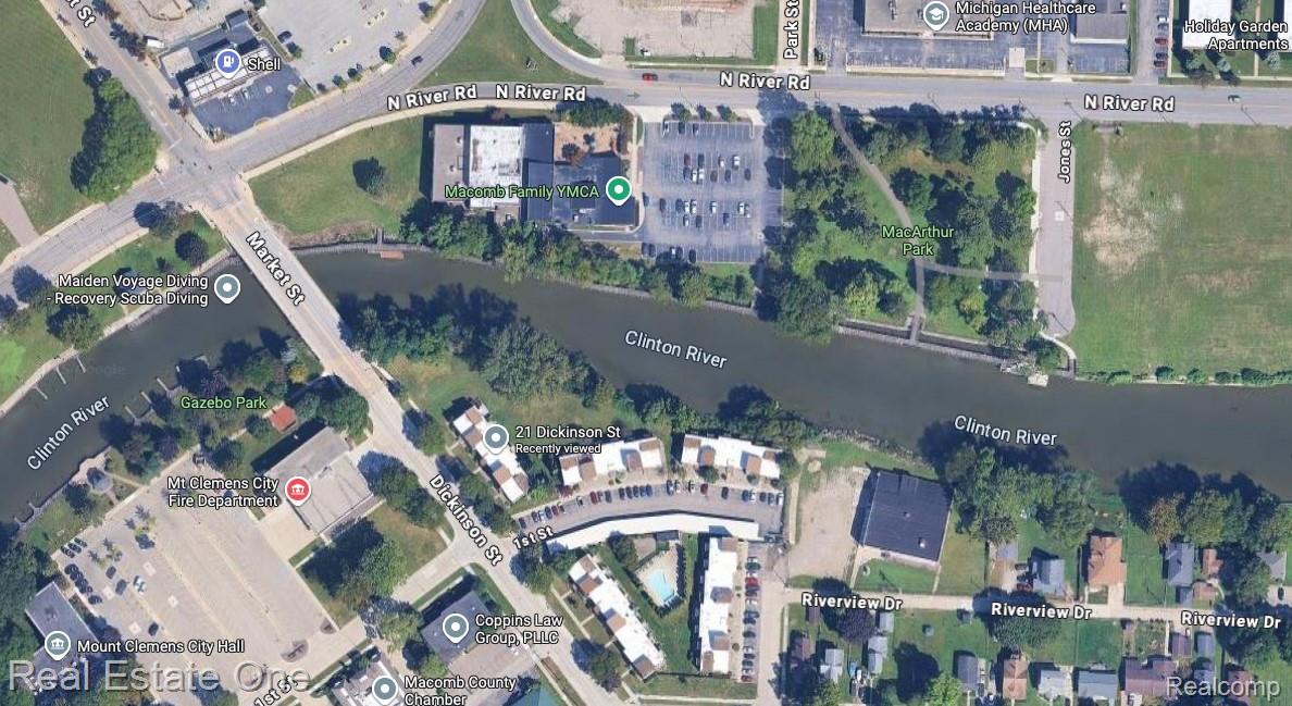 21 Dickinson Street F