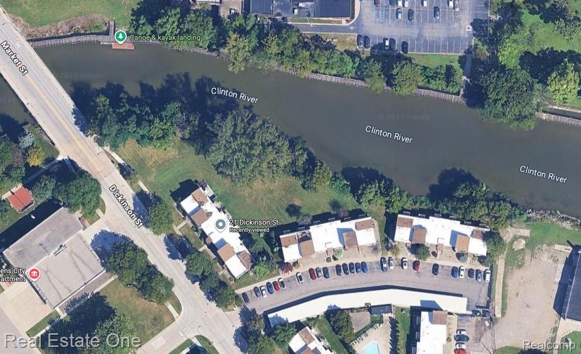 21 Dickinson Street F