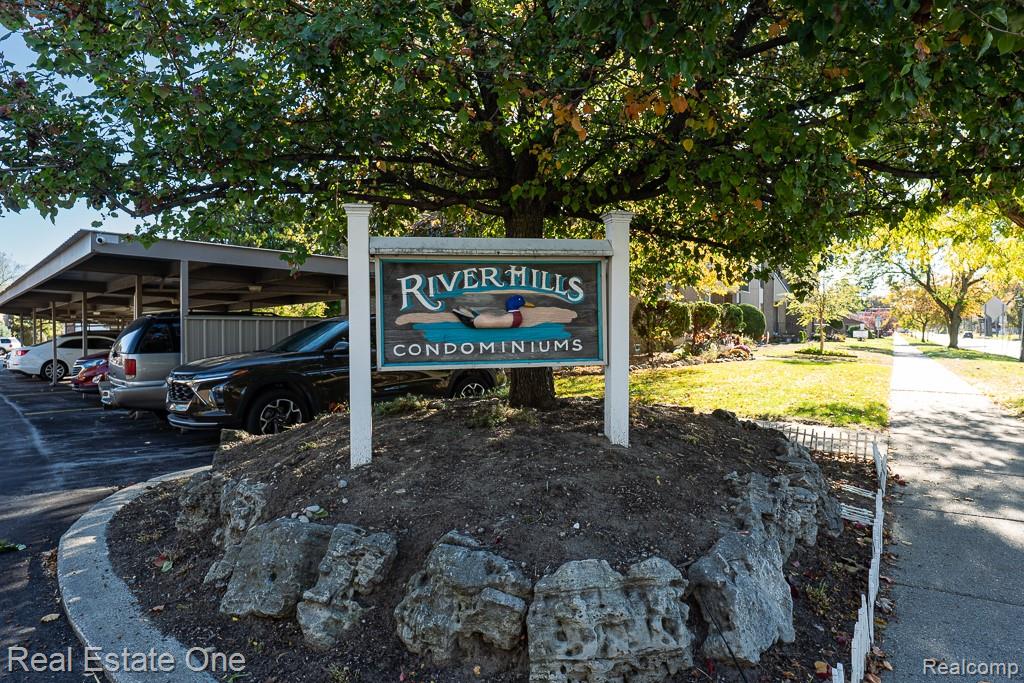 21 Dickinson Street F