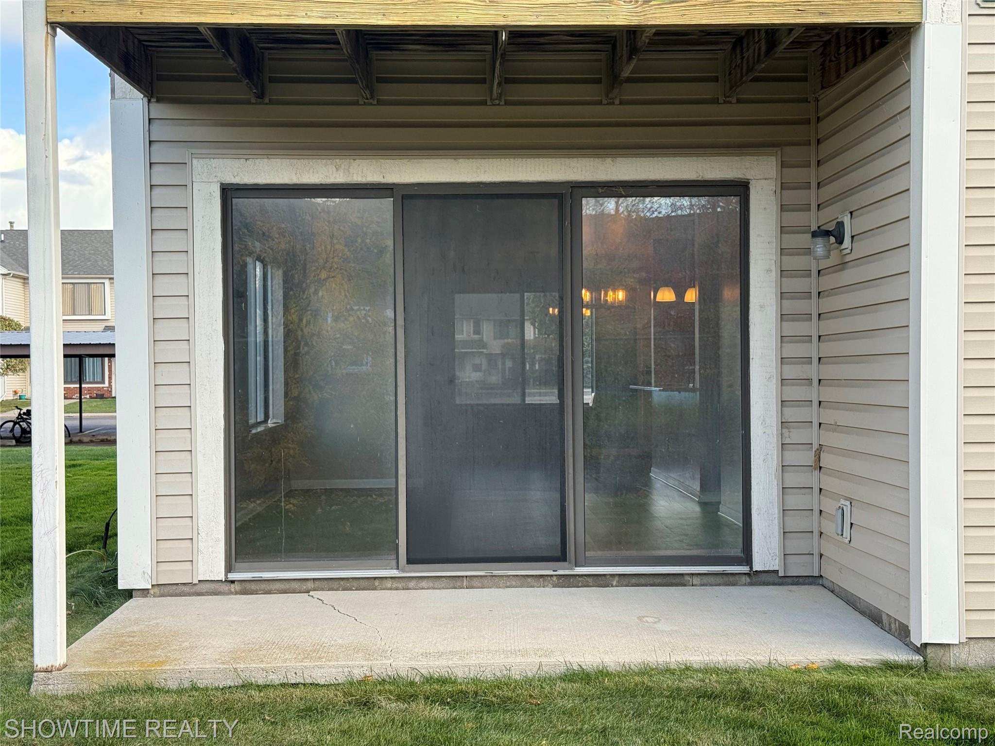 30537 HIDDEN PINES Lane