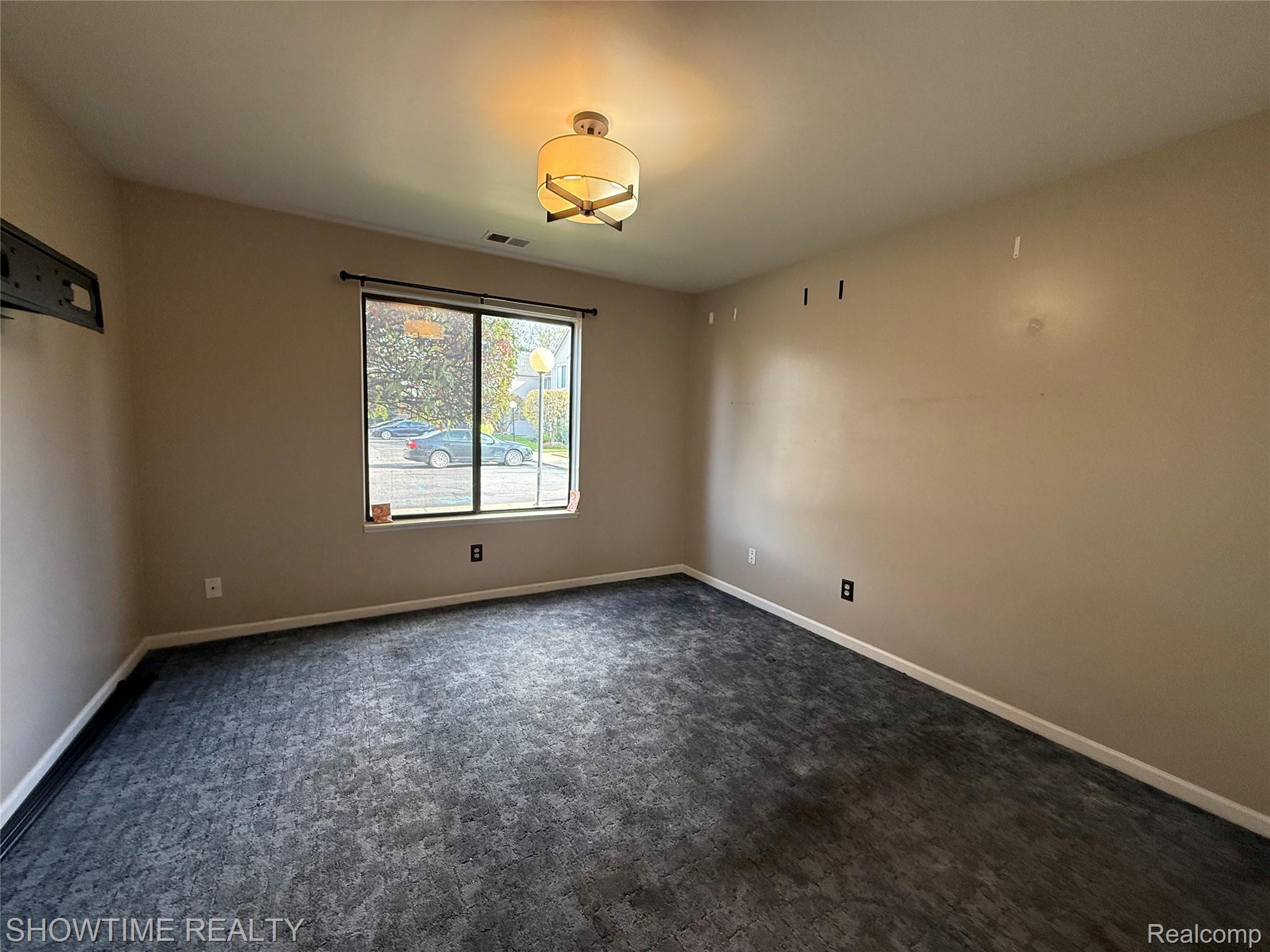 30537 HIDDEN PINES Lane