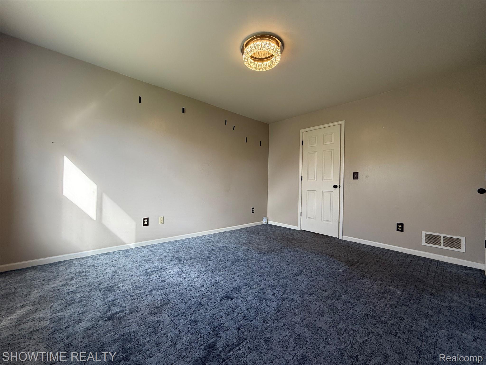 30537 HIDDEN PINES Lane