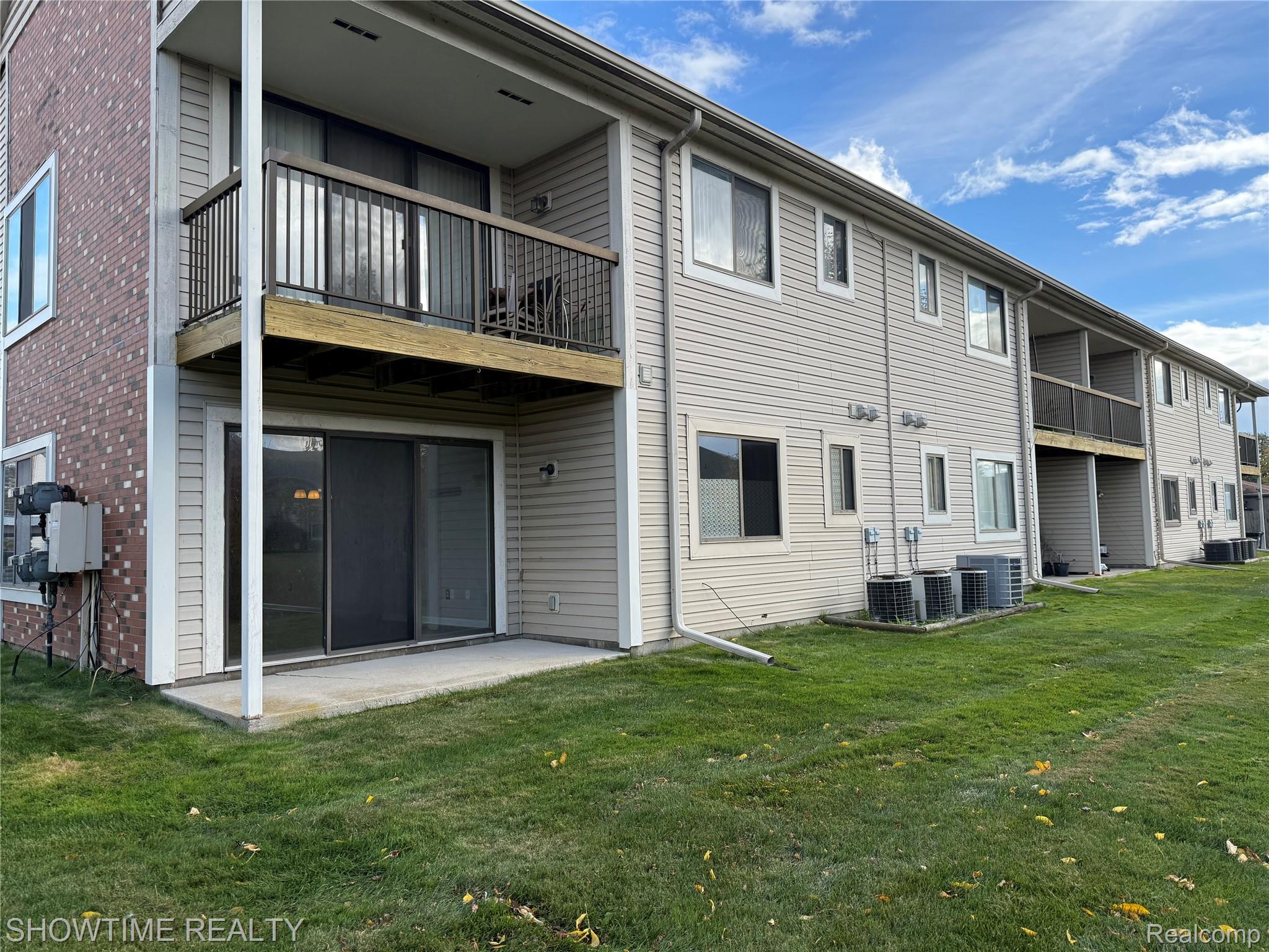 30537 HIDDEN PINES Lane