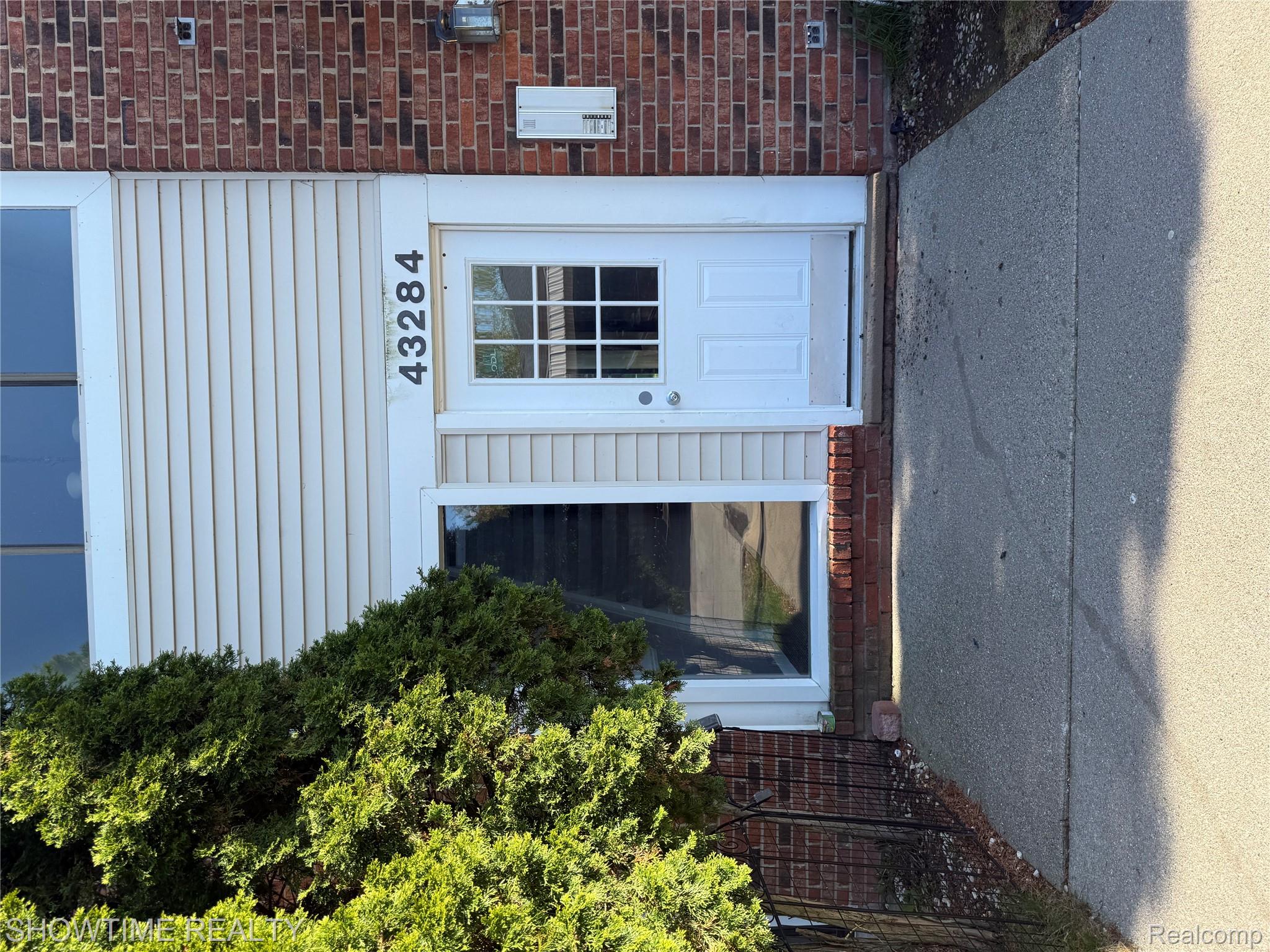 43284 MOUND Road 26