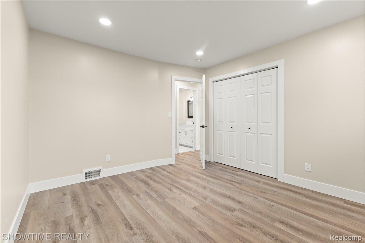 10358 Cloverdale Avenue