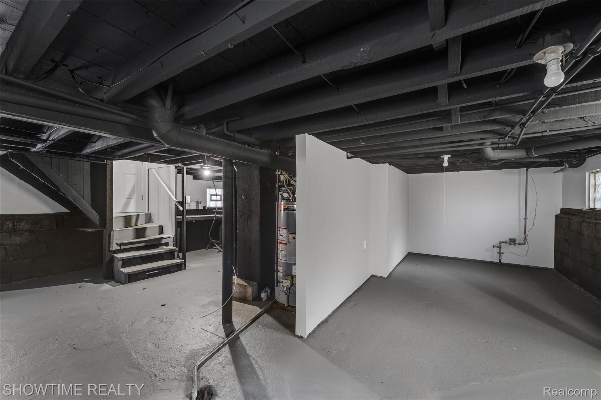 292 W Marshall Street