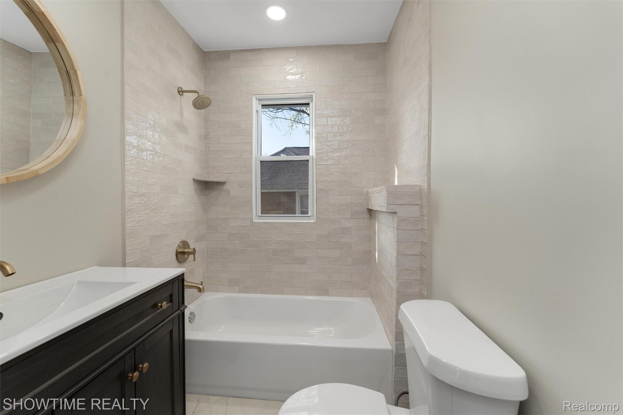 292 W Marshall Street