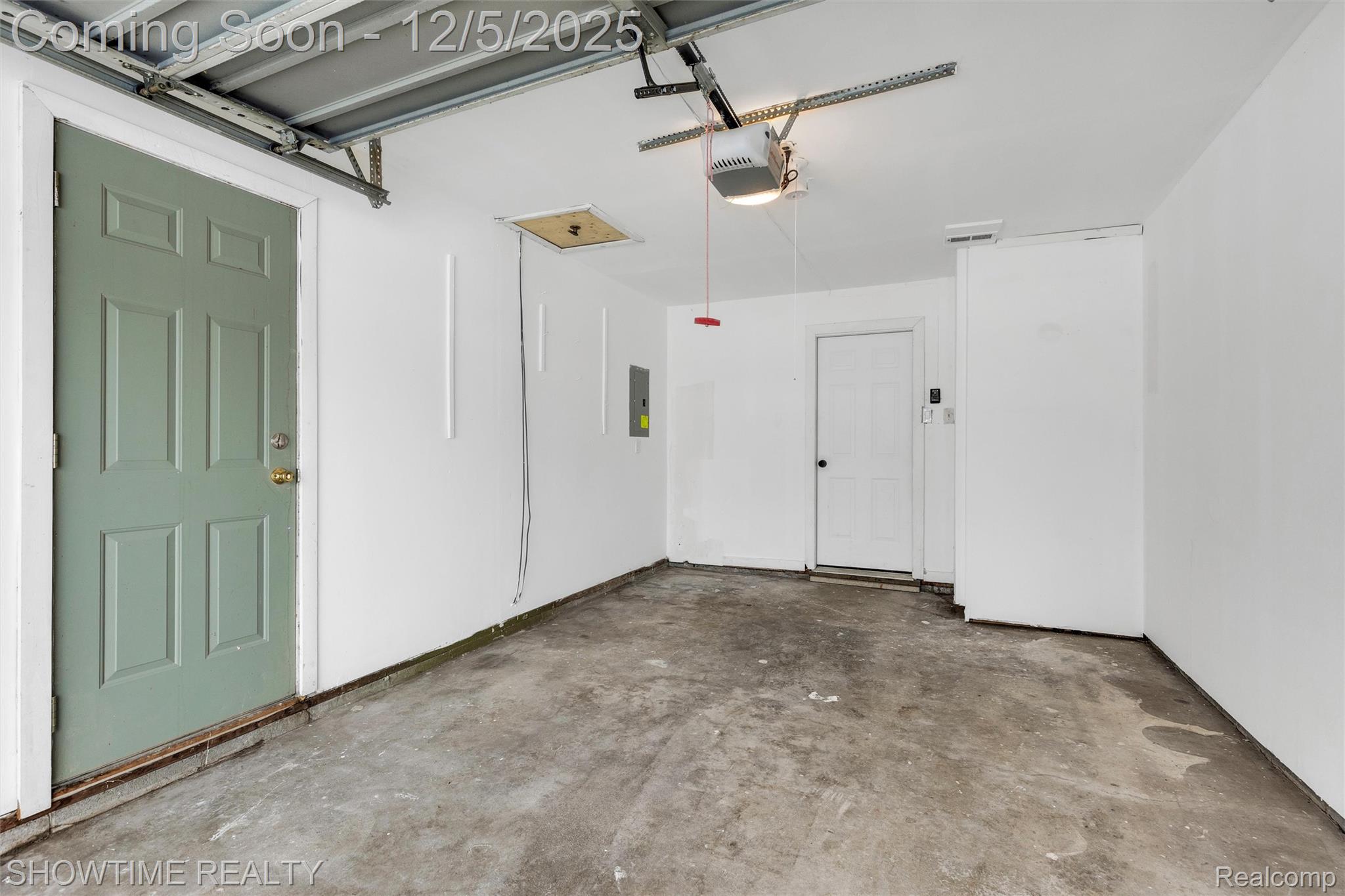 3909 Queensbury Road