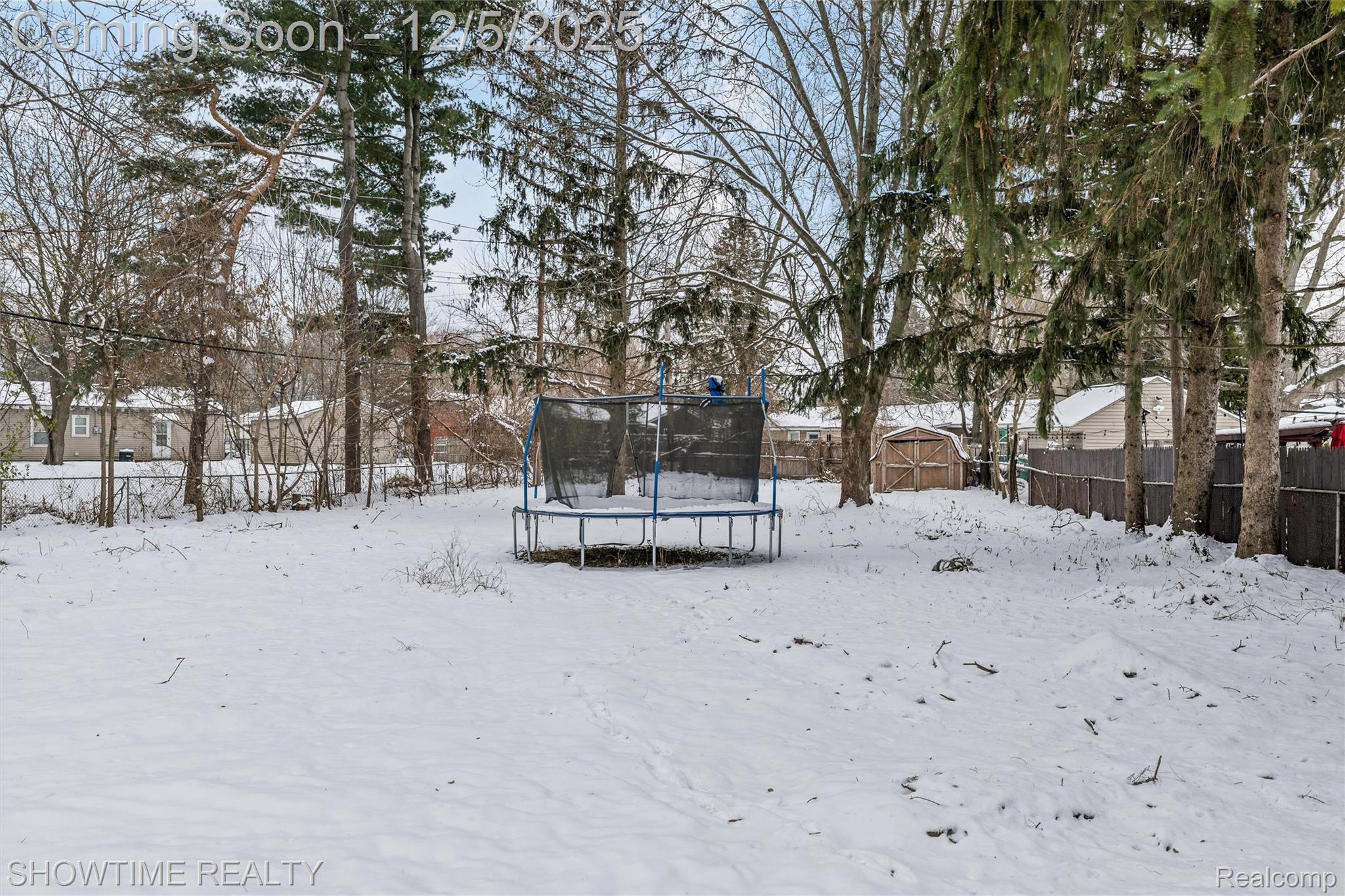 3909 Queensbury Road