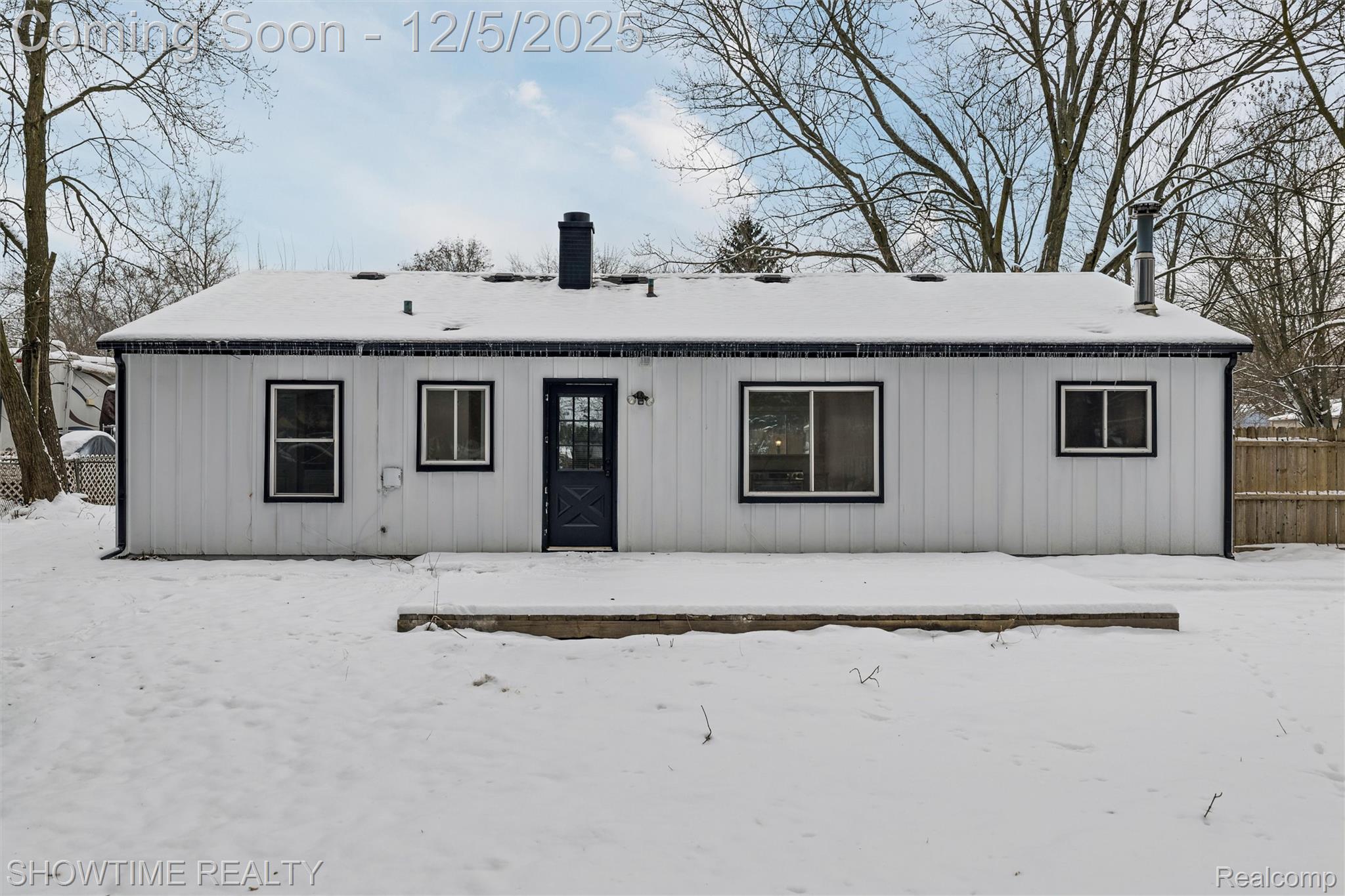 3909 Queensbury Road