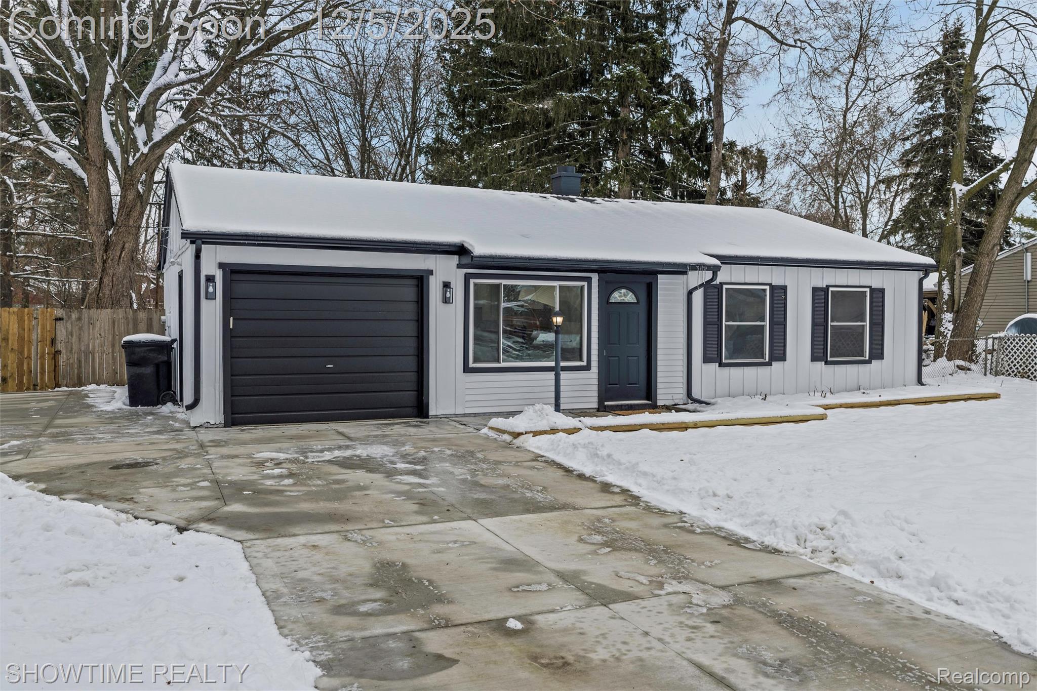 3909 Queensbury Road