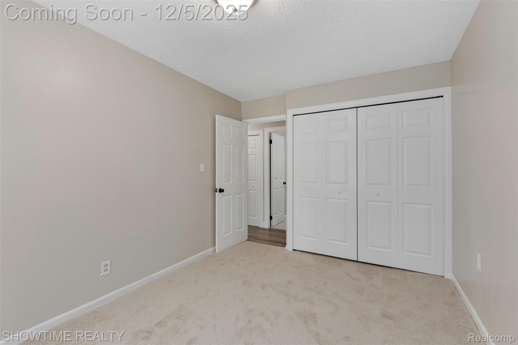 3909 Queensbury Road