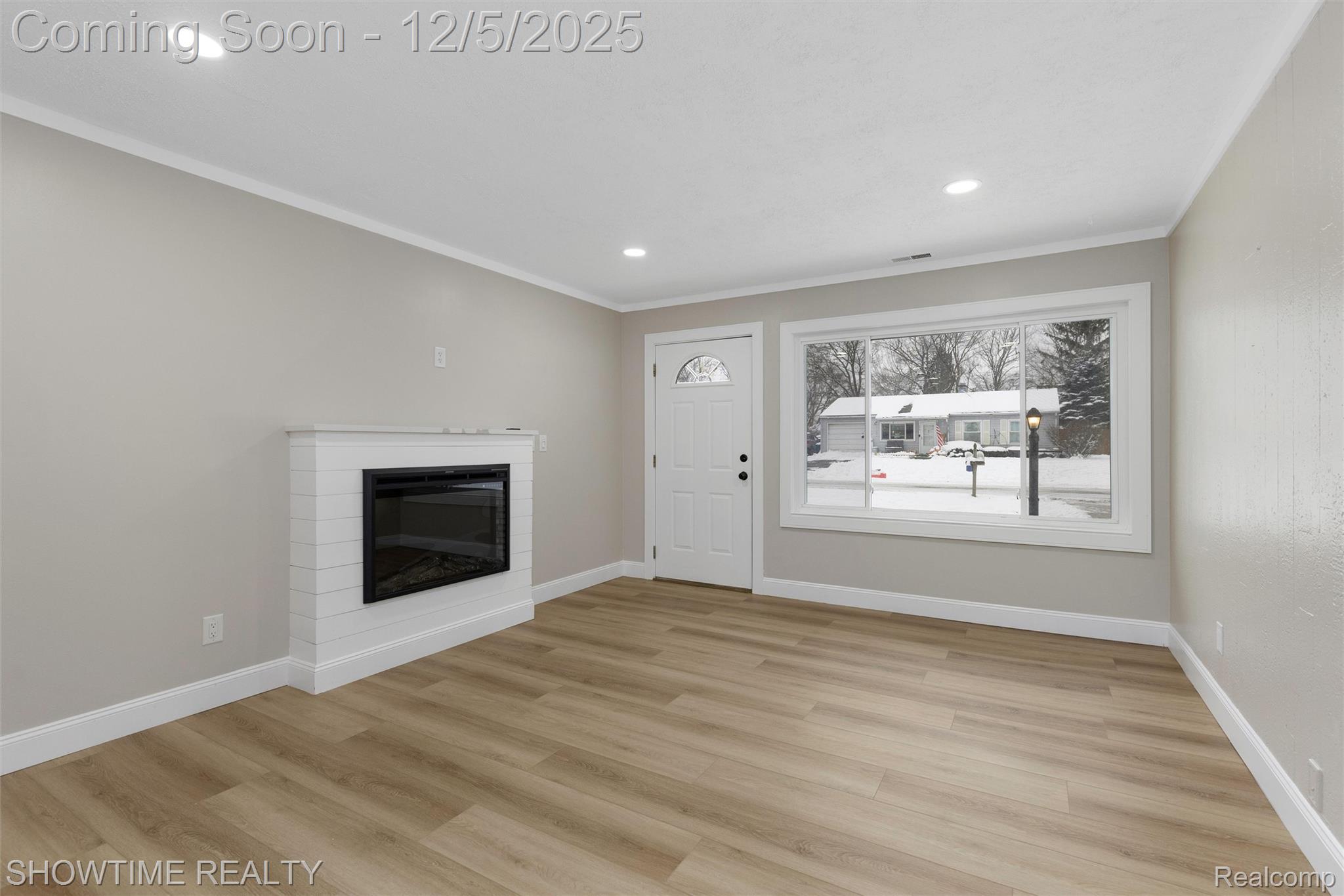 3909 Queensbury Road