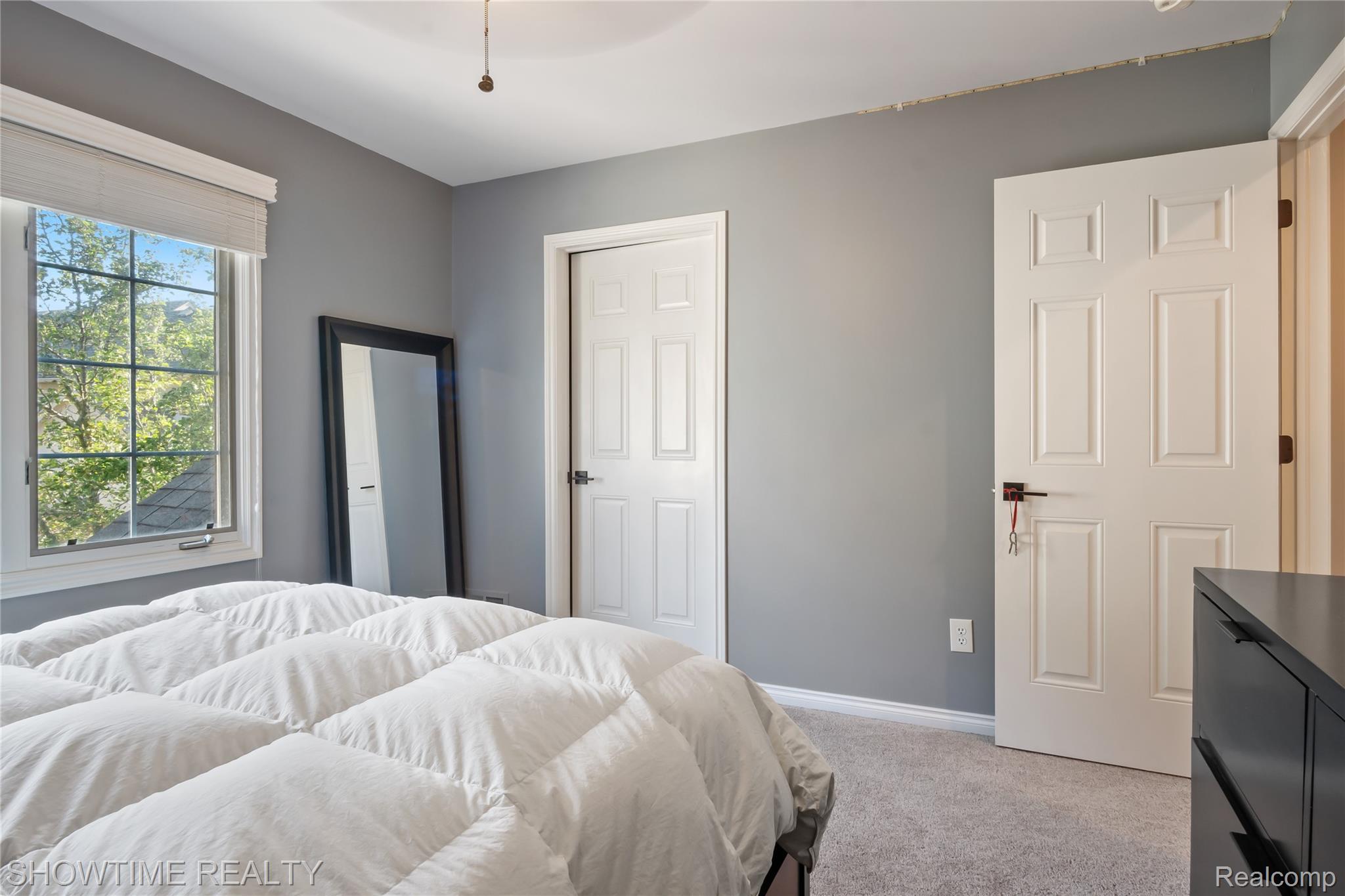 4341 Summer Place