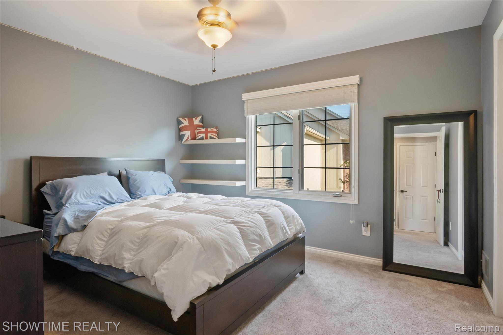 4341 Summer Place