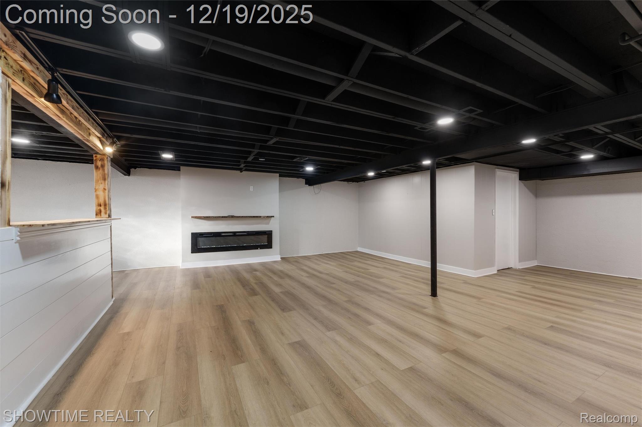 24235 Wildbrook Court