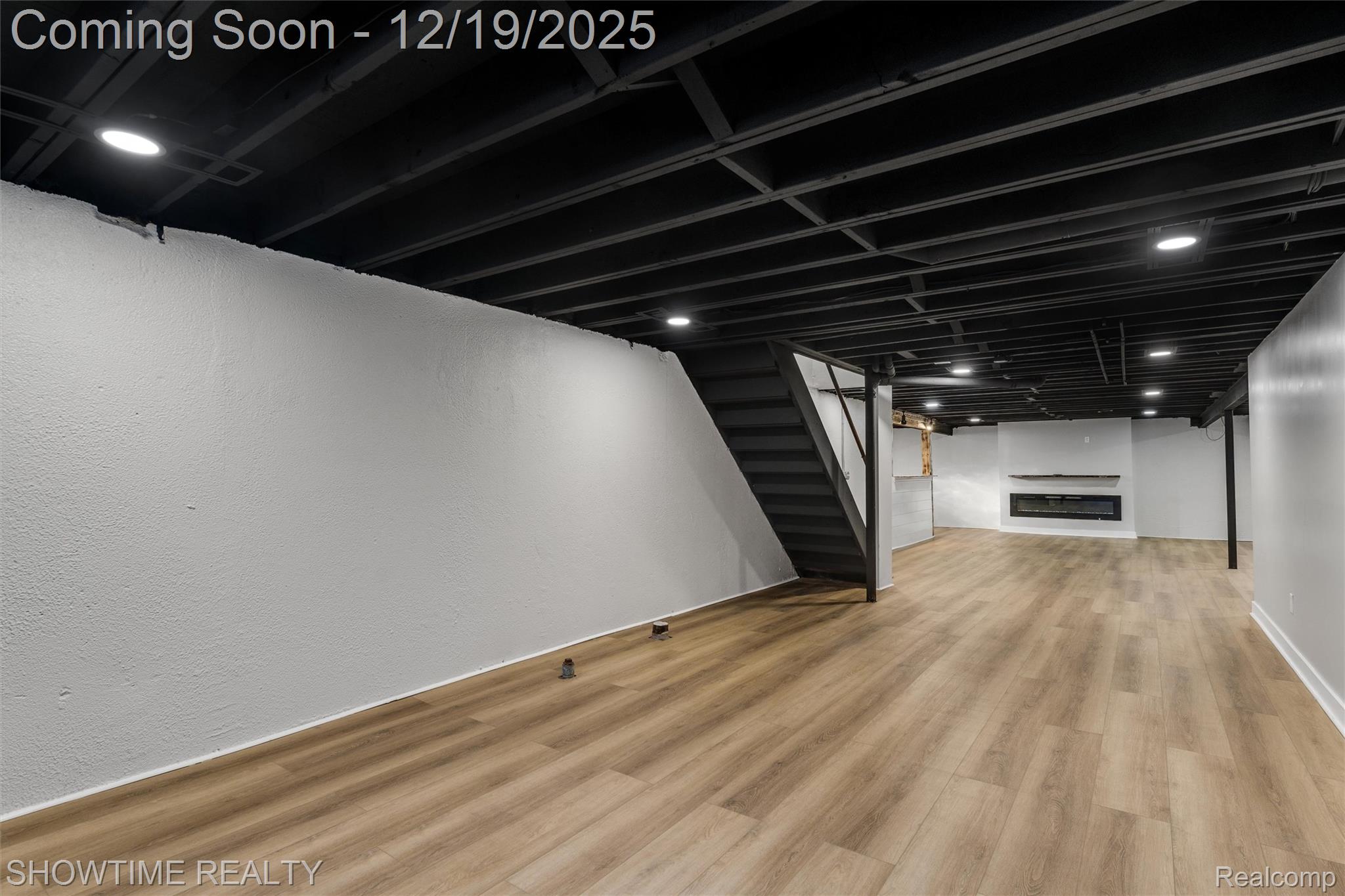 24235 Wildbrook Court