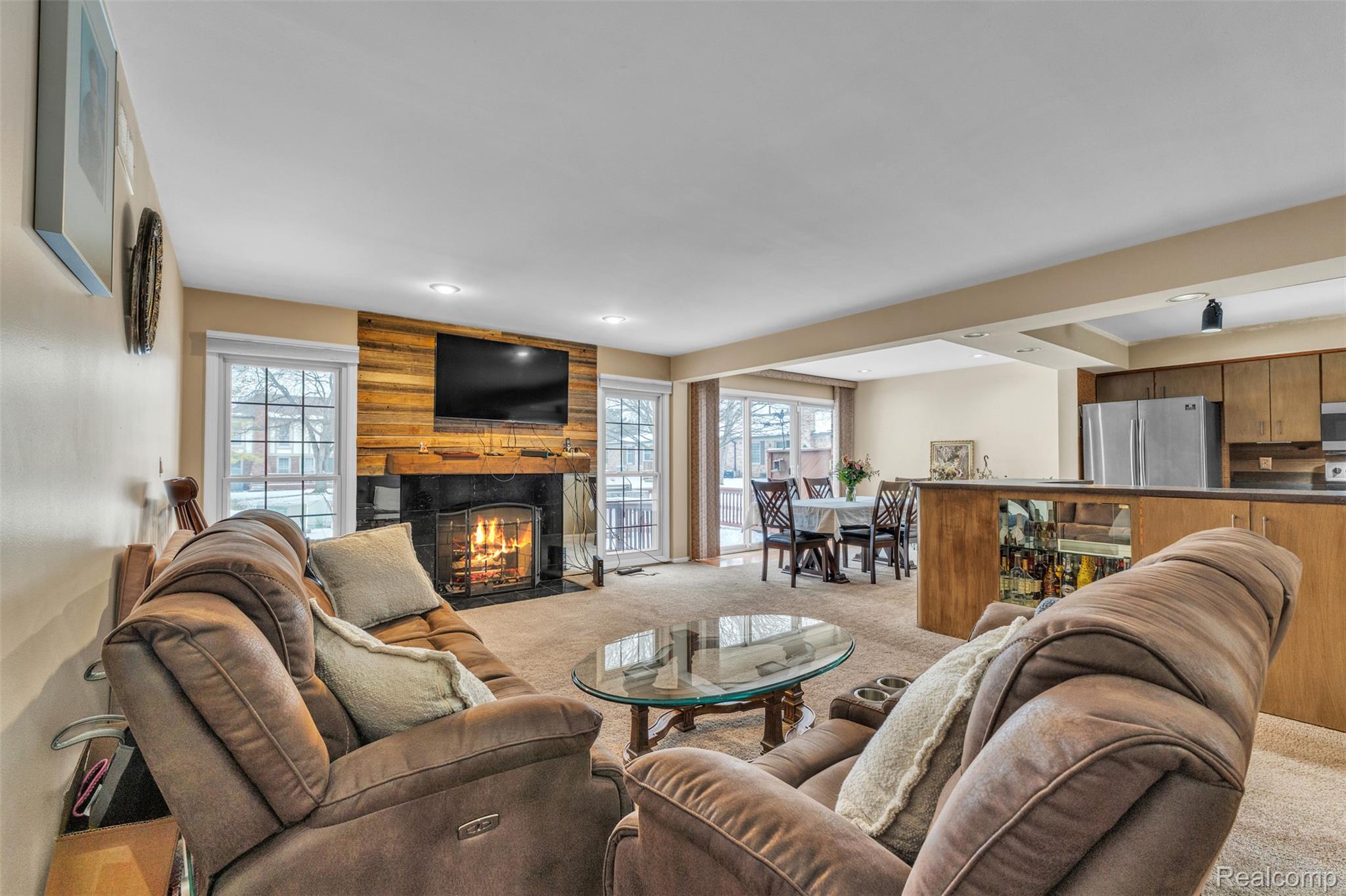 49285 Ashley Court