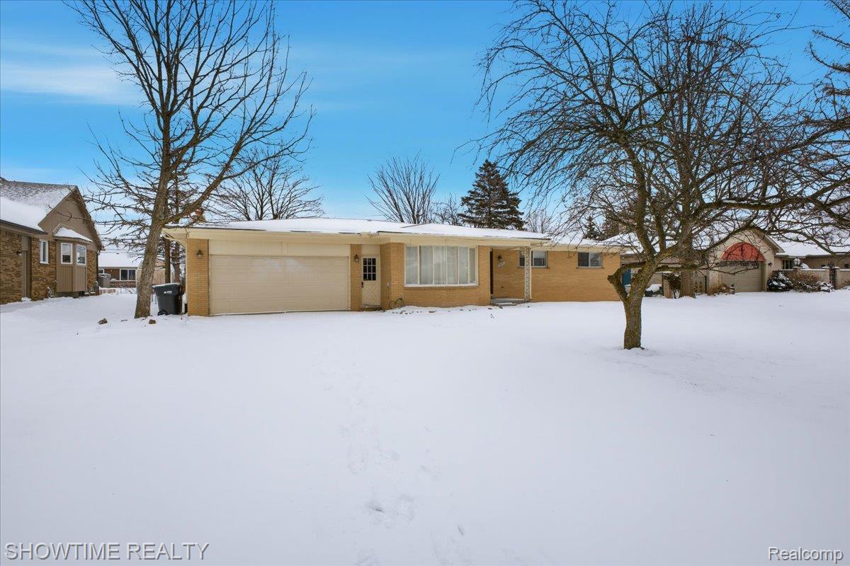 42442 TESSMER Drive