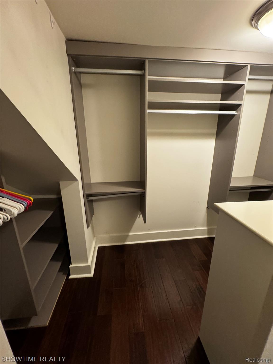 516 N Alexander Avenue