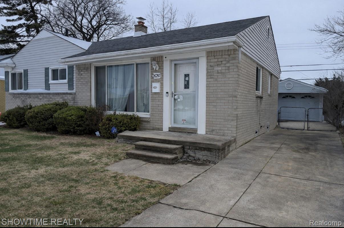 26261 Linwood Street