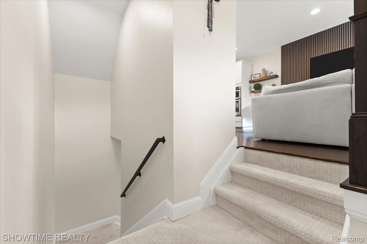 2734 Helmsdale Circle