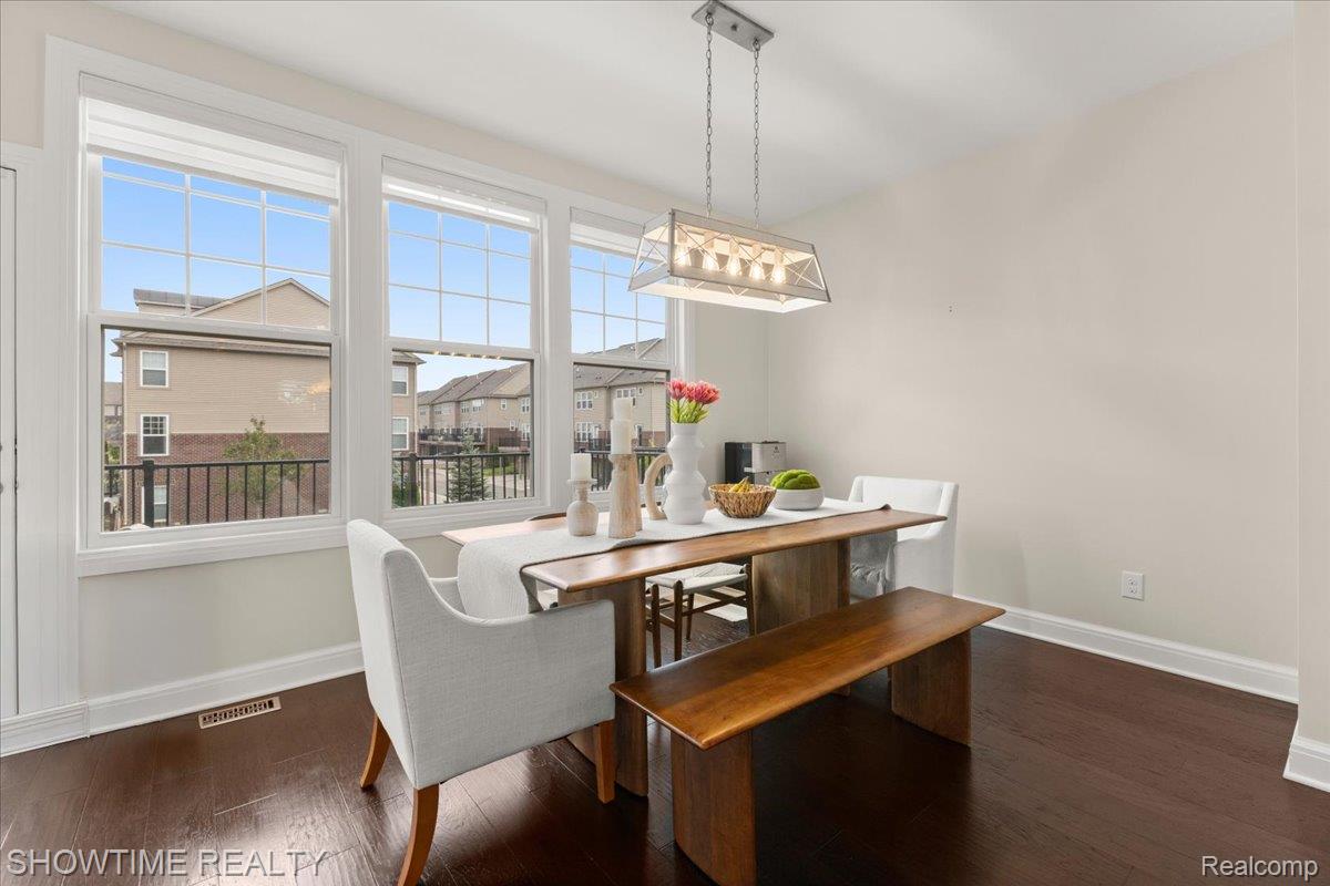 2734 Helmsdale Circle