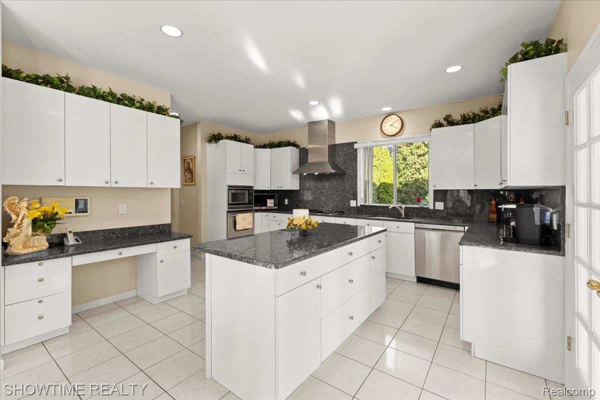 13676 Timberwyck Drive