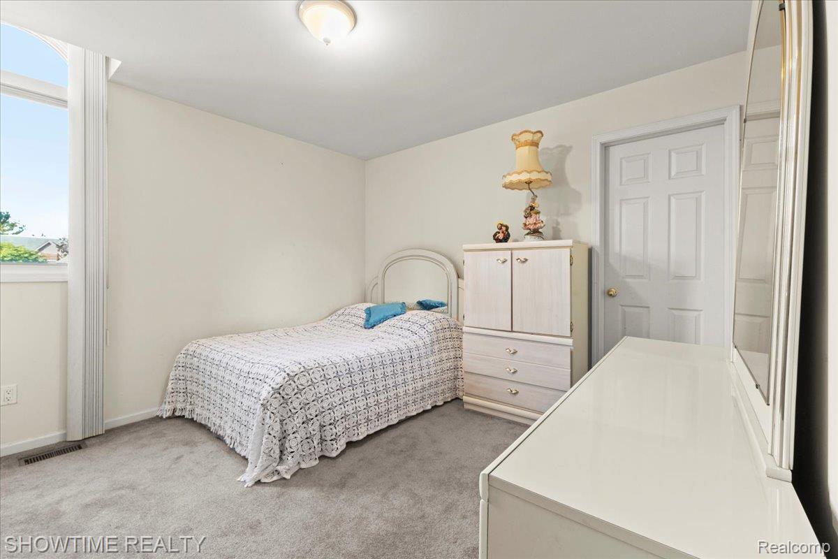 13676 Timberwyck Drive