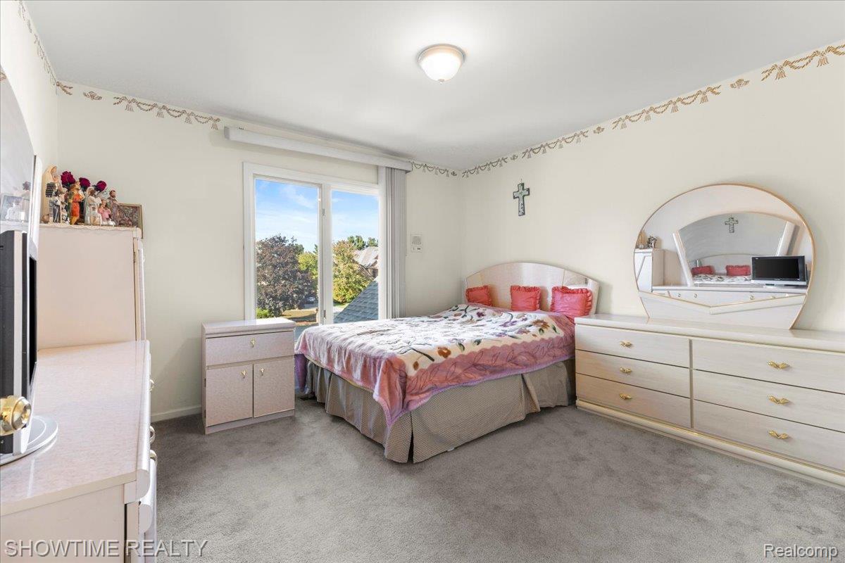 13676 Timberwyck Drive