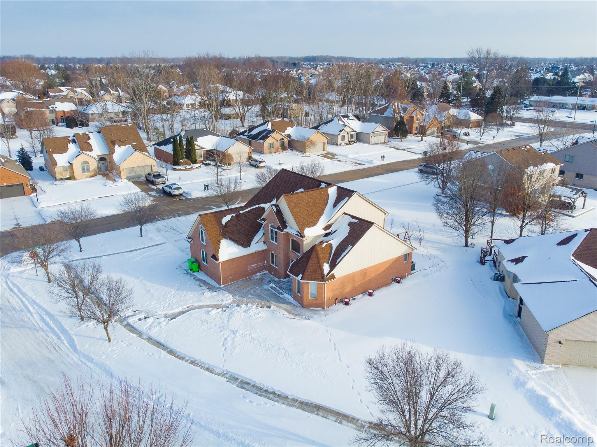 20218 Glenview Court