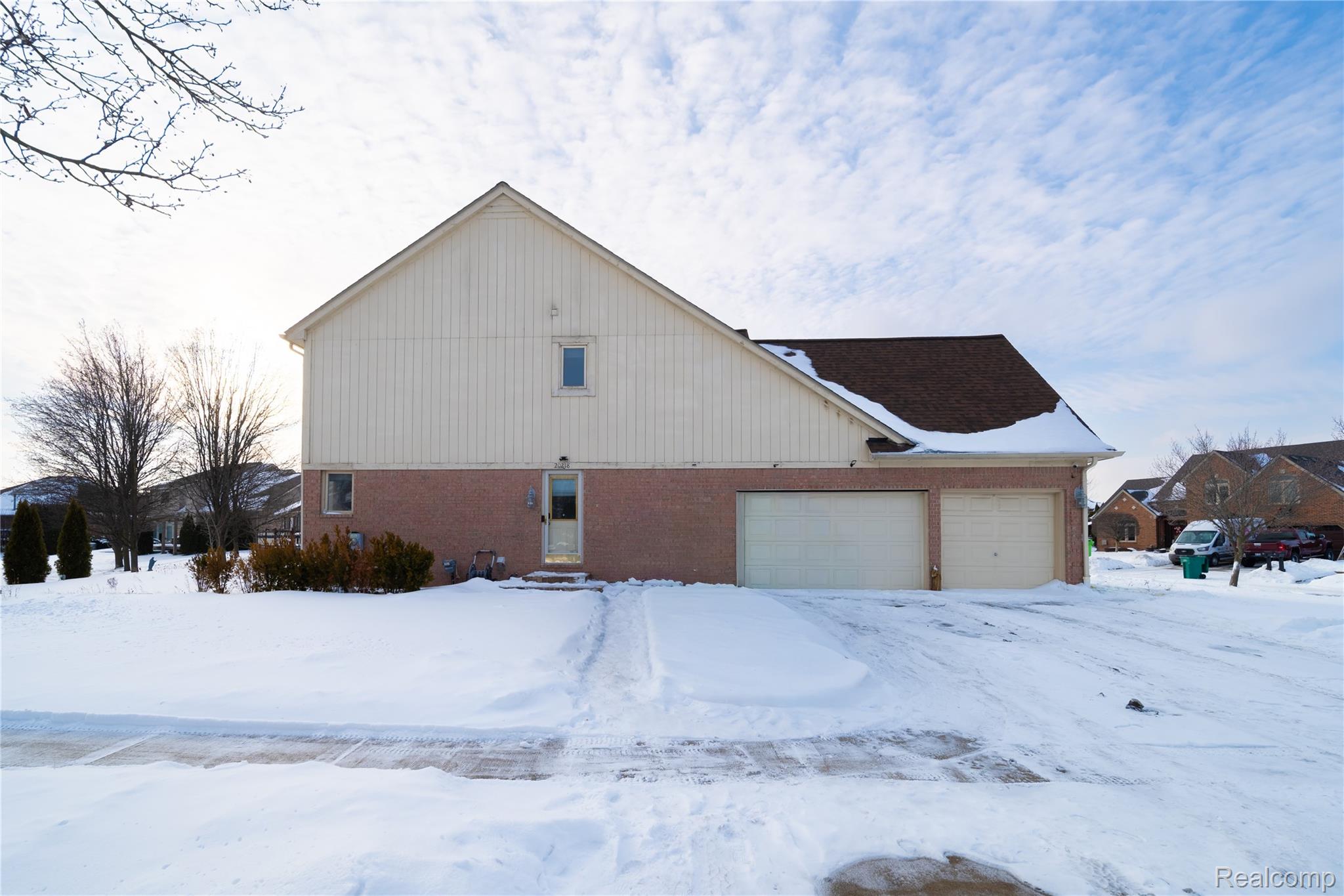20218 Glenview Court