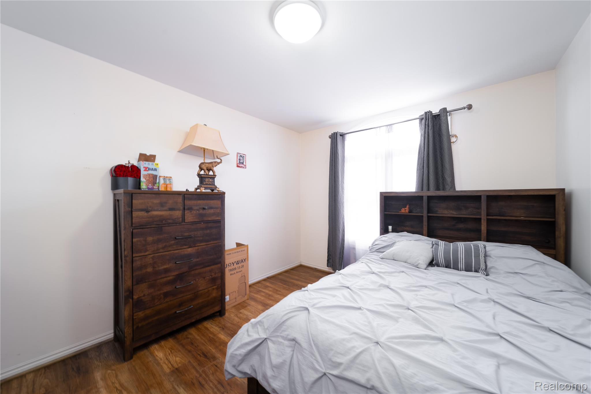 20218 Glenview Court