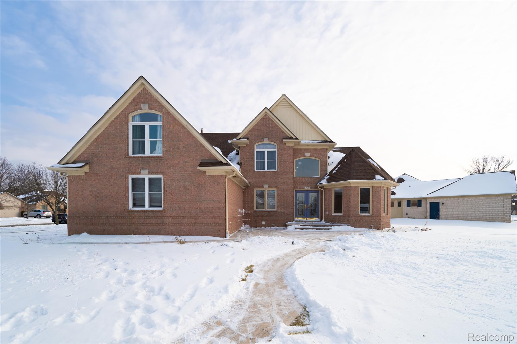 20218 Glenview Court