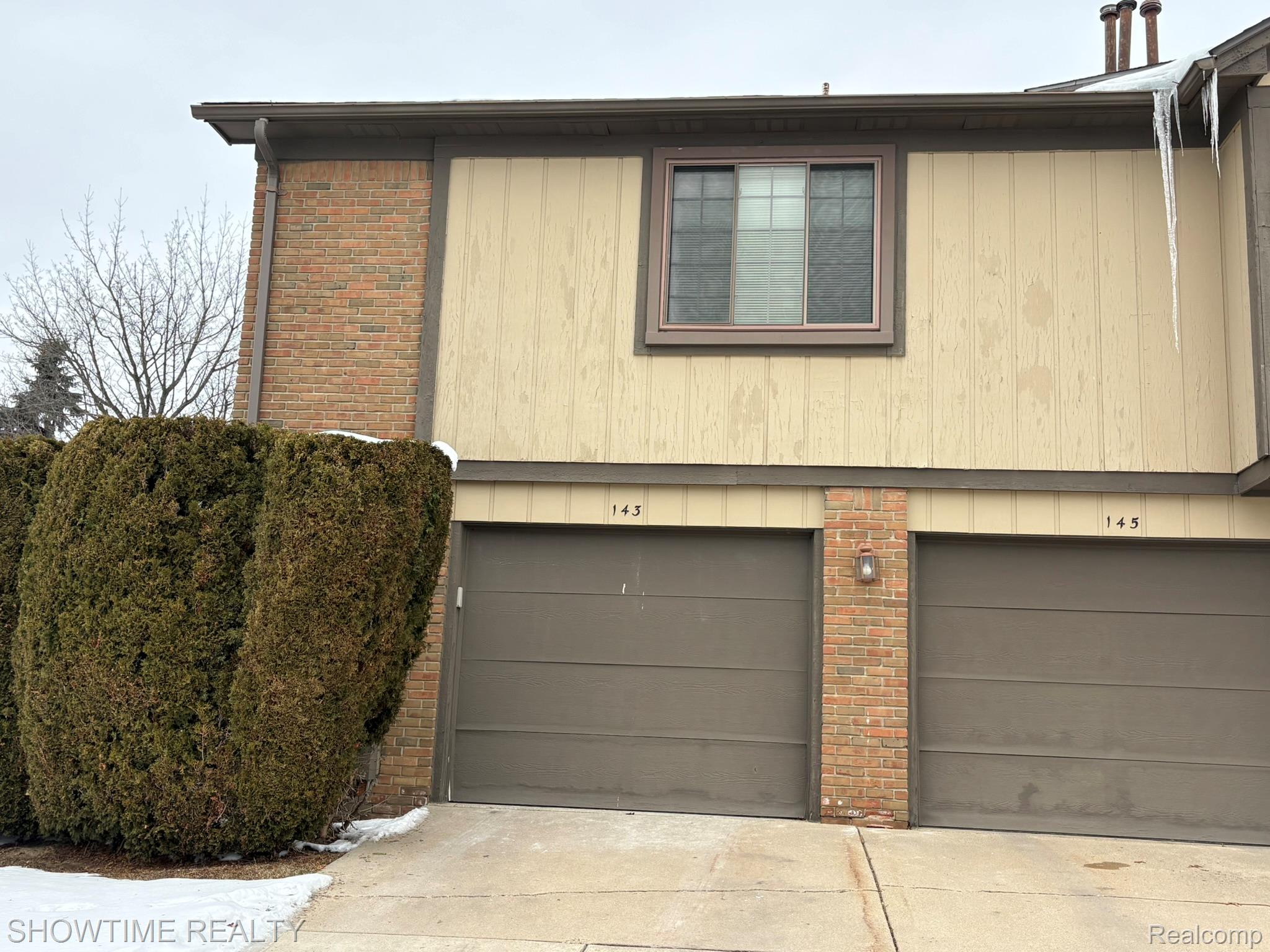 143 Meadow Lane Circle