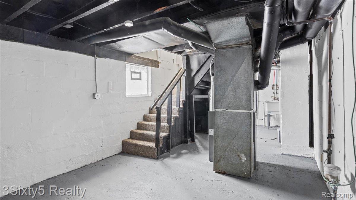 41 Le Blanc Street