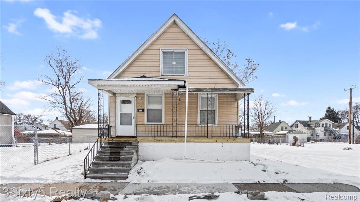 41 Le Blanc Street