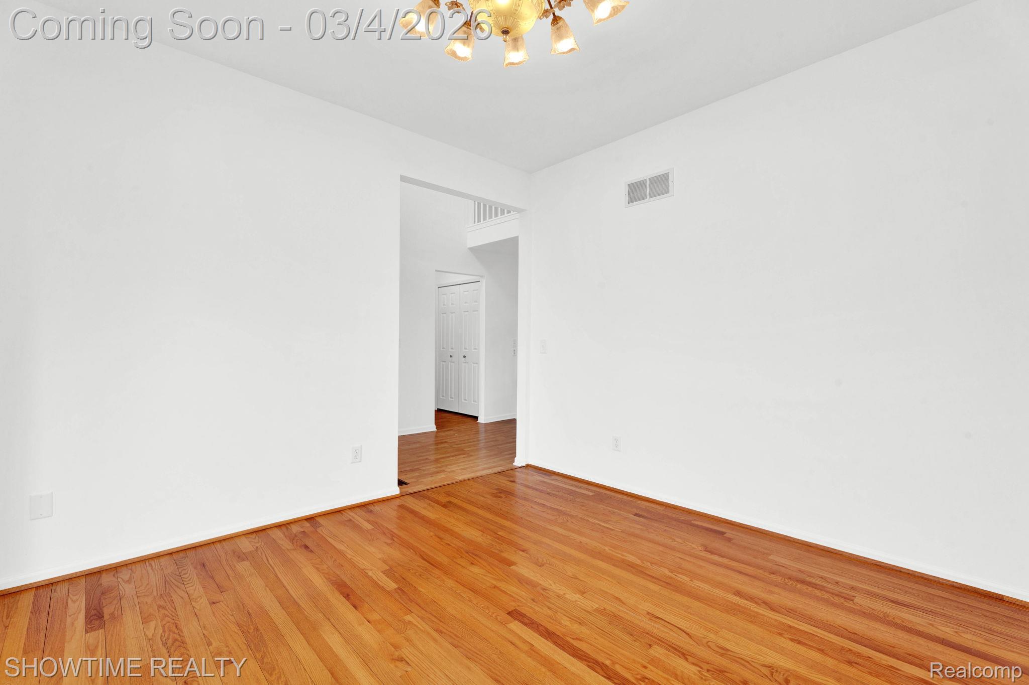 33560 Lamparter Drive