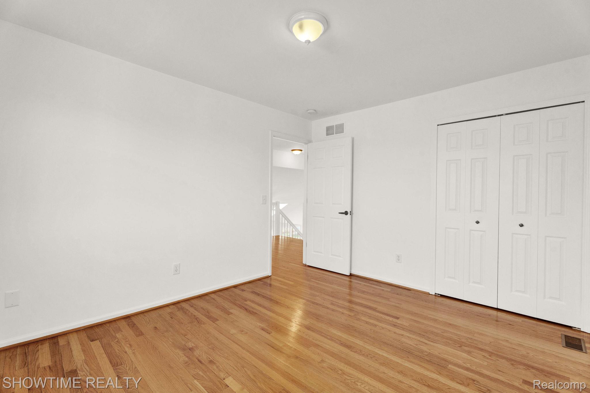 33560 Lamparter Drive
