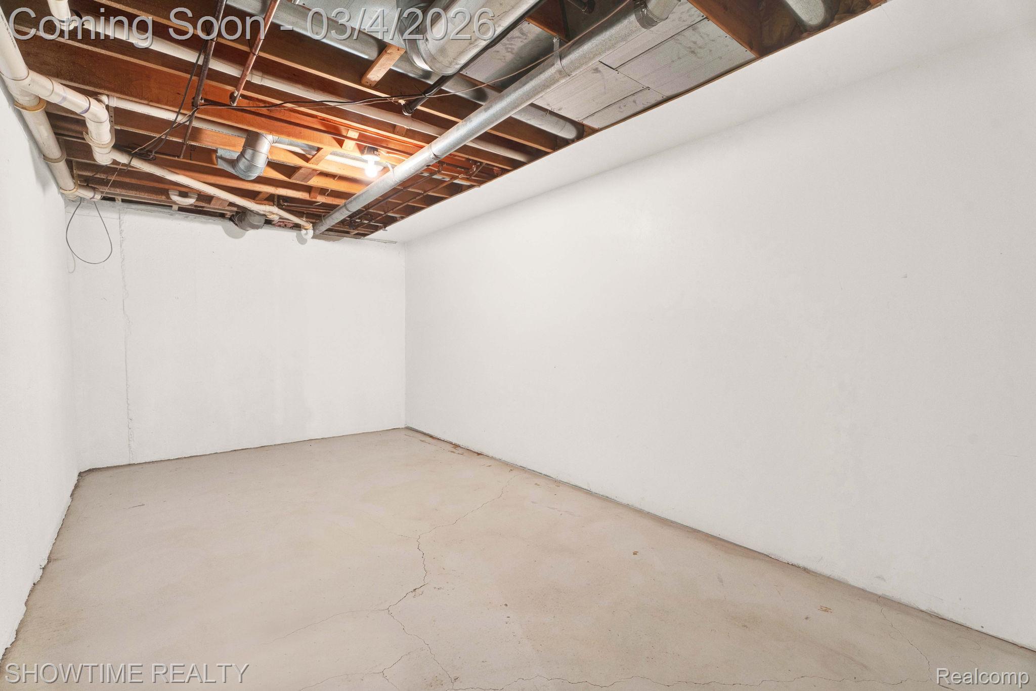 33560 Lamparter Drive