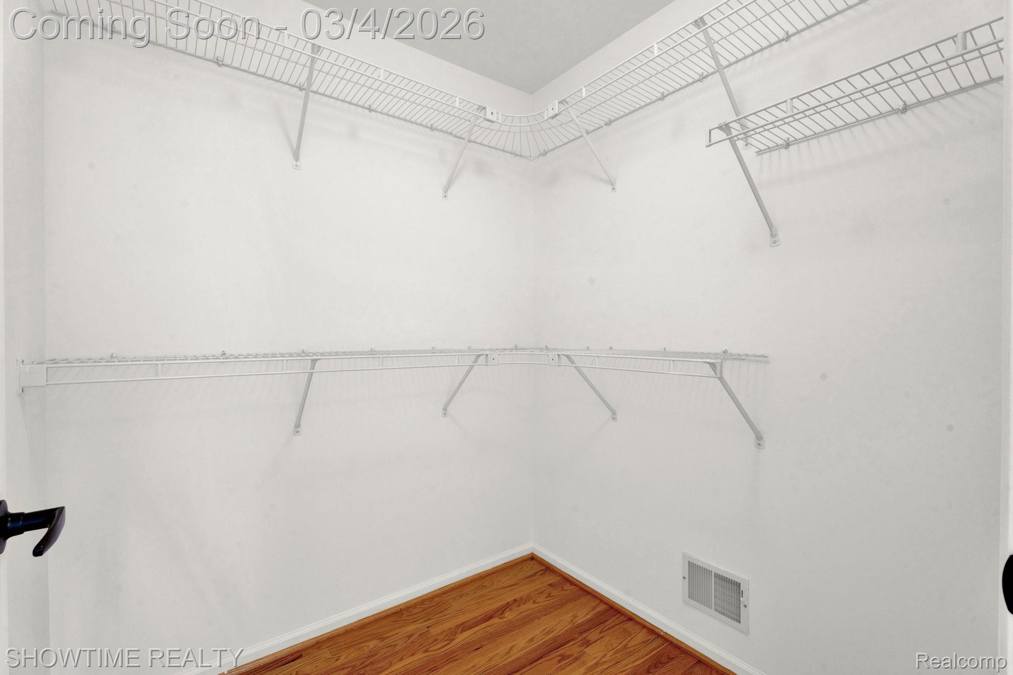 33560 Lamparter Drive