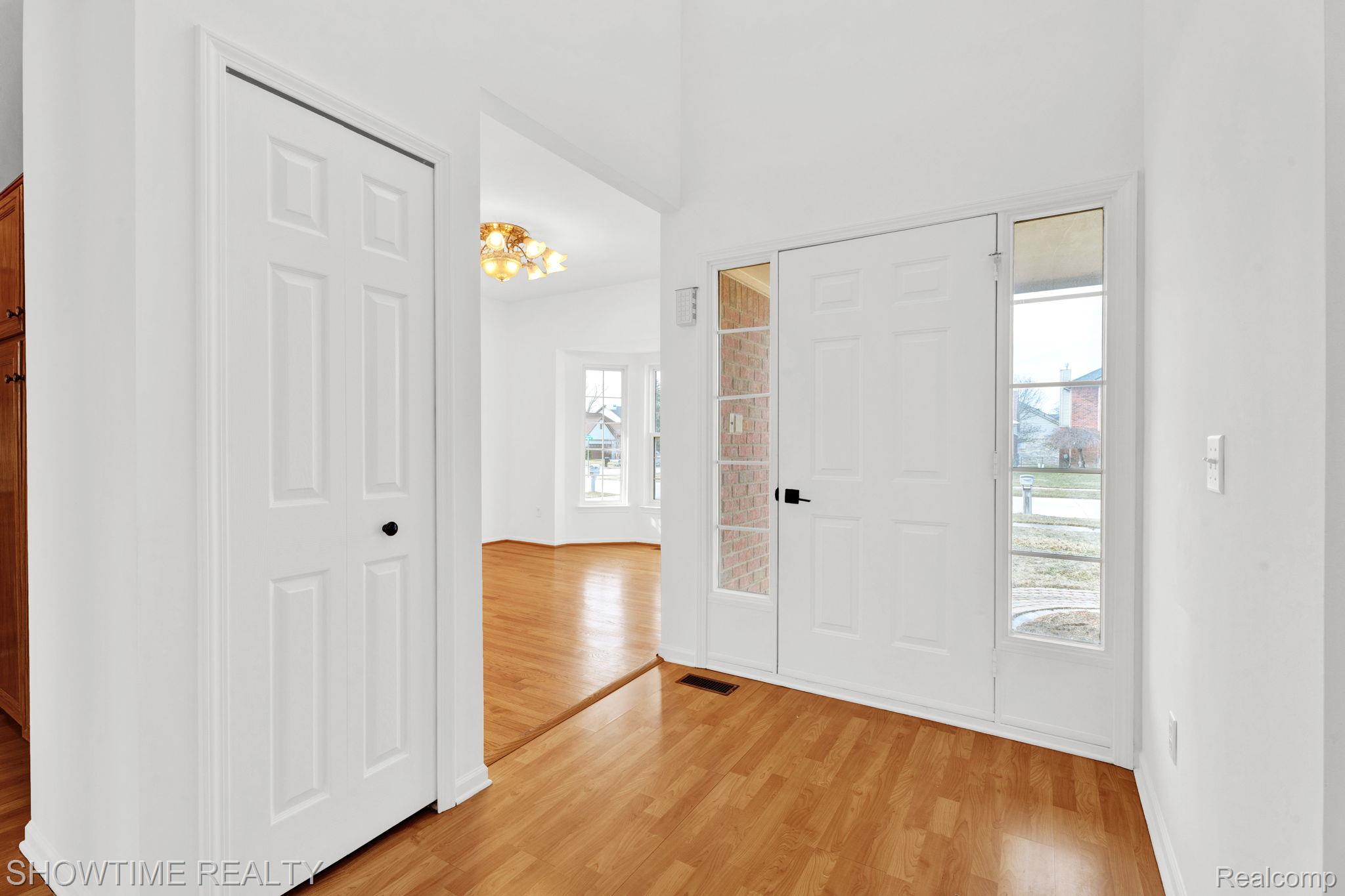 33560 Lamparter Drive
