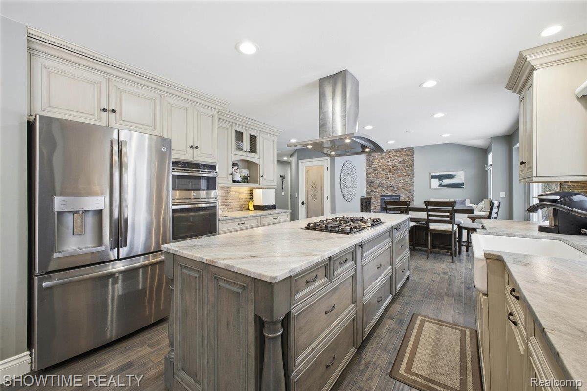 4157 Springbrook Drive