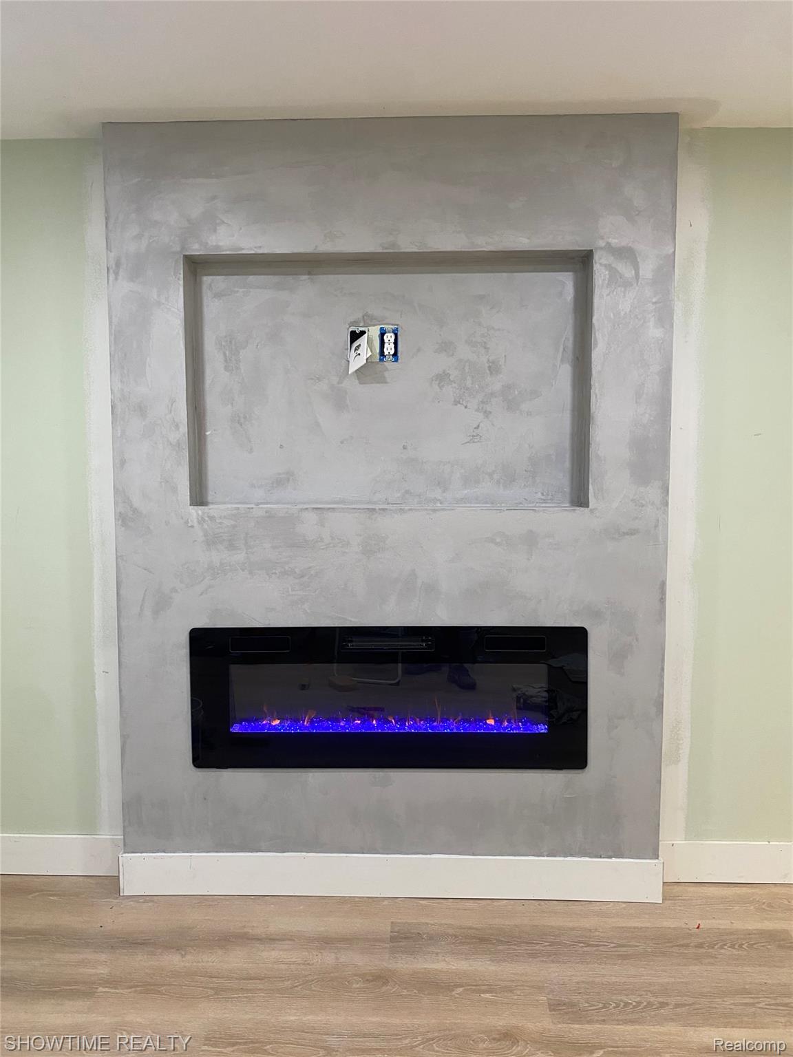 805 Plate Street 207