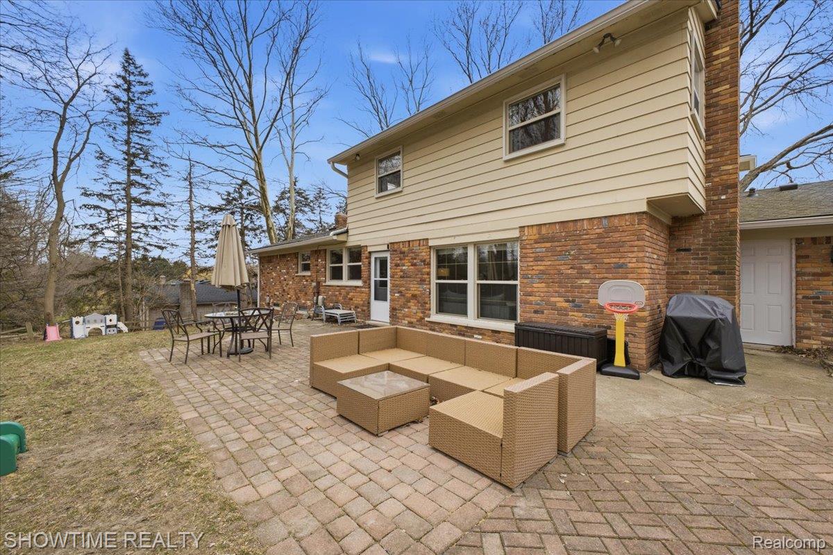 326 Shagbark Drive