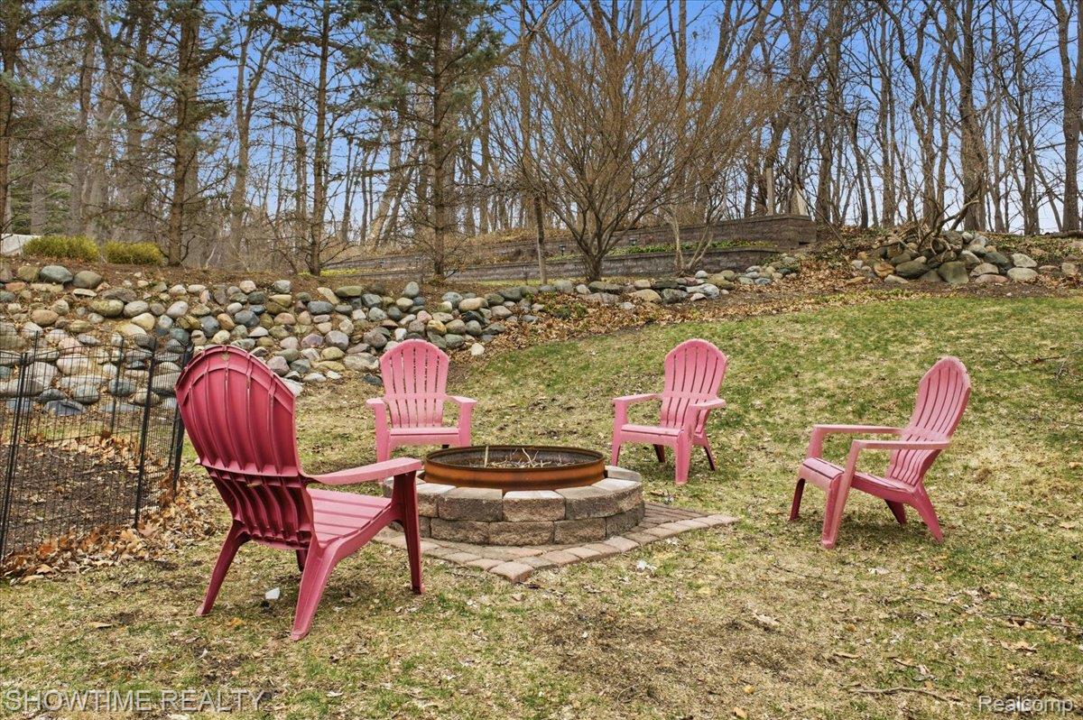 326 Shagbark Drive