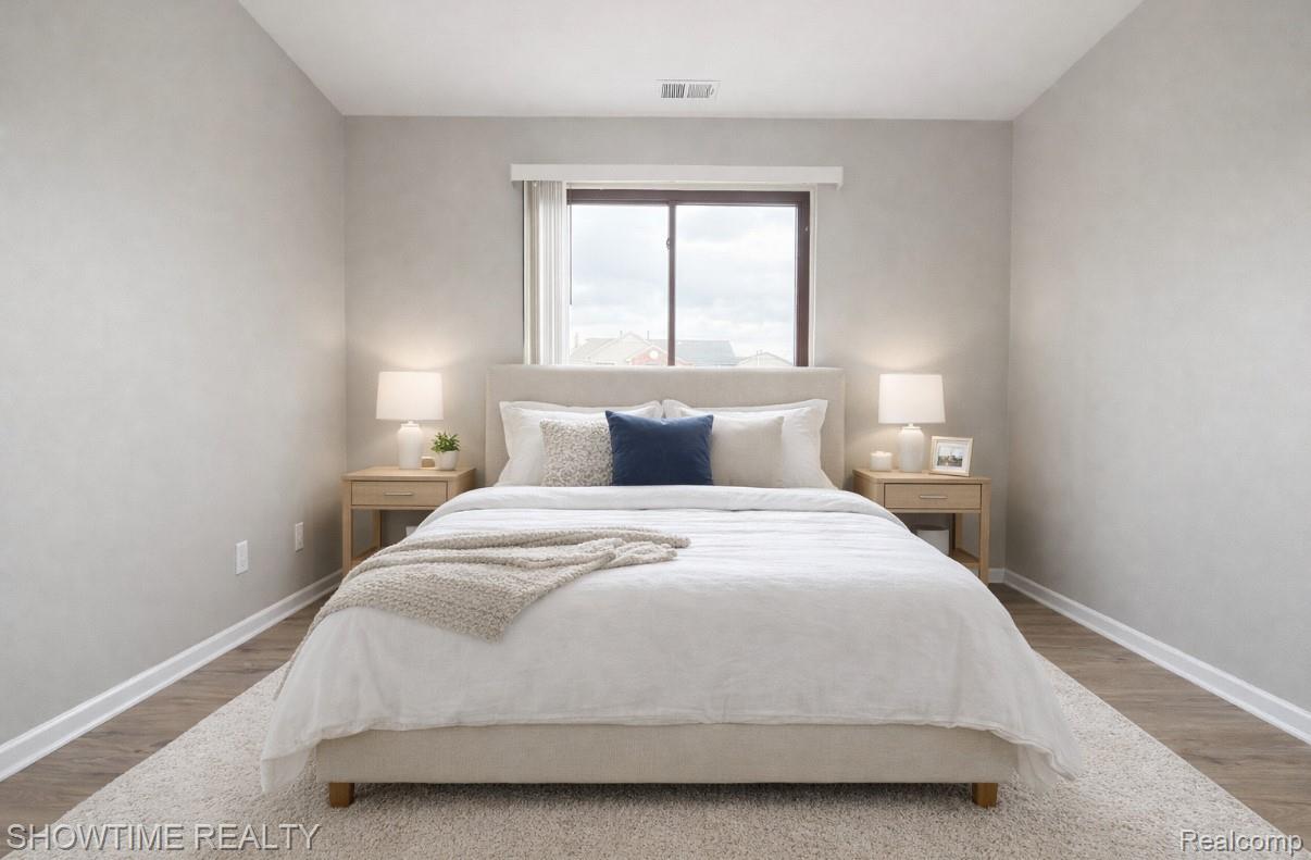 30671 HIDDEN PINES Lane